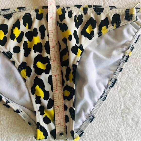 Billabong Bikini Bottom Cheetah Animal Print White Black Yellow Swim size Large - Picture 10 of 12